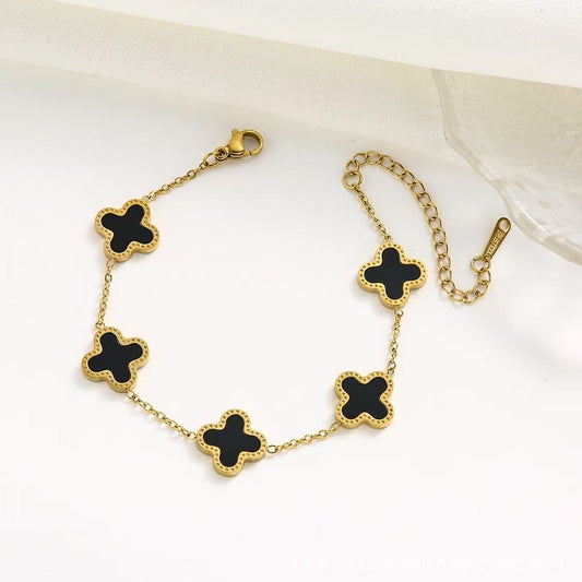 QXT-134 Clover Bracelet – Stainless Steel | Elegant & Durable Accessory